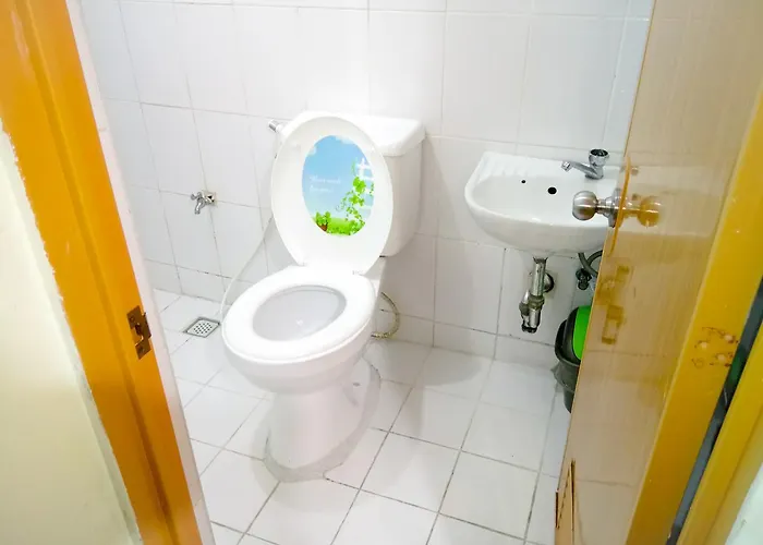 8hostel Hostel