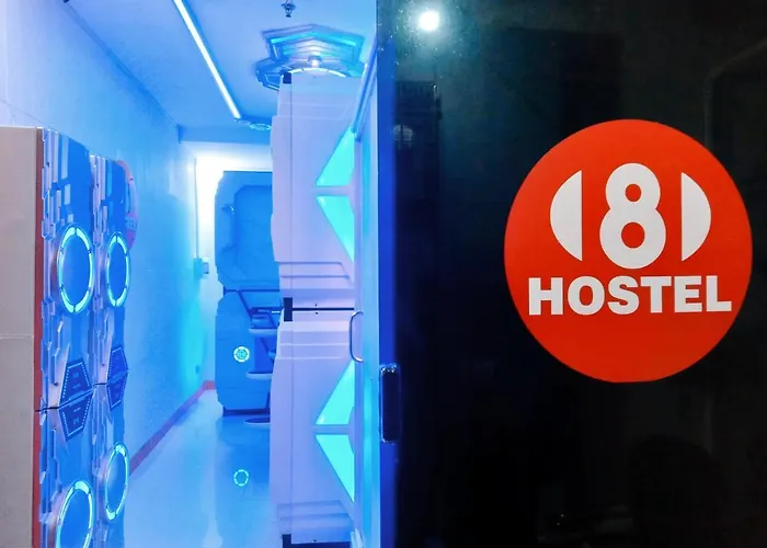 Hostel 8hostel *
